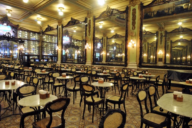 La Confeitaria Colombo, ouverte en 1894 à Rio de Janeiro