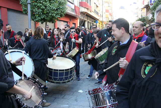 La tamborada, temps fort des fêtes de Pâques à Hellín © Emiliano García-Page Sánchez / Flickr