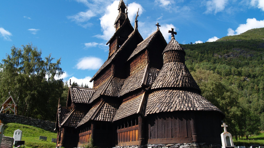 blog-norvege-eglise-eglise bois debout-bois-pin sylvestre-christianisme-viking-oslo-gol-borgund-heddal-sculpture-douzieme siecle